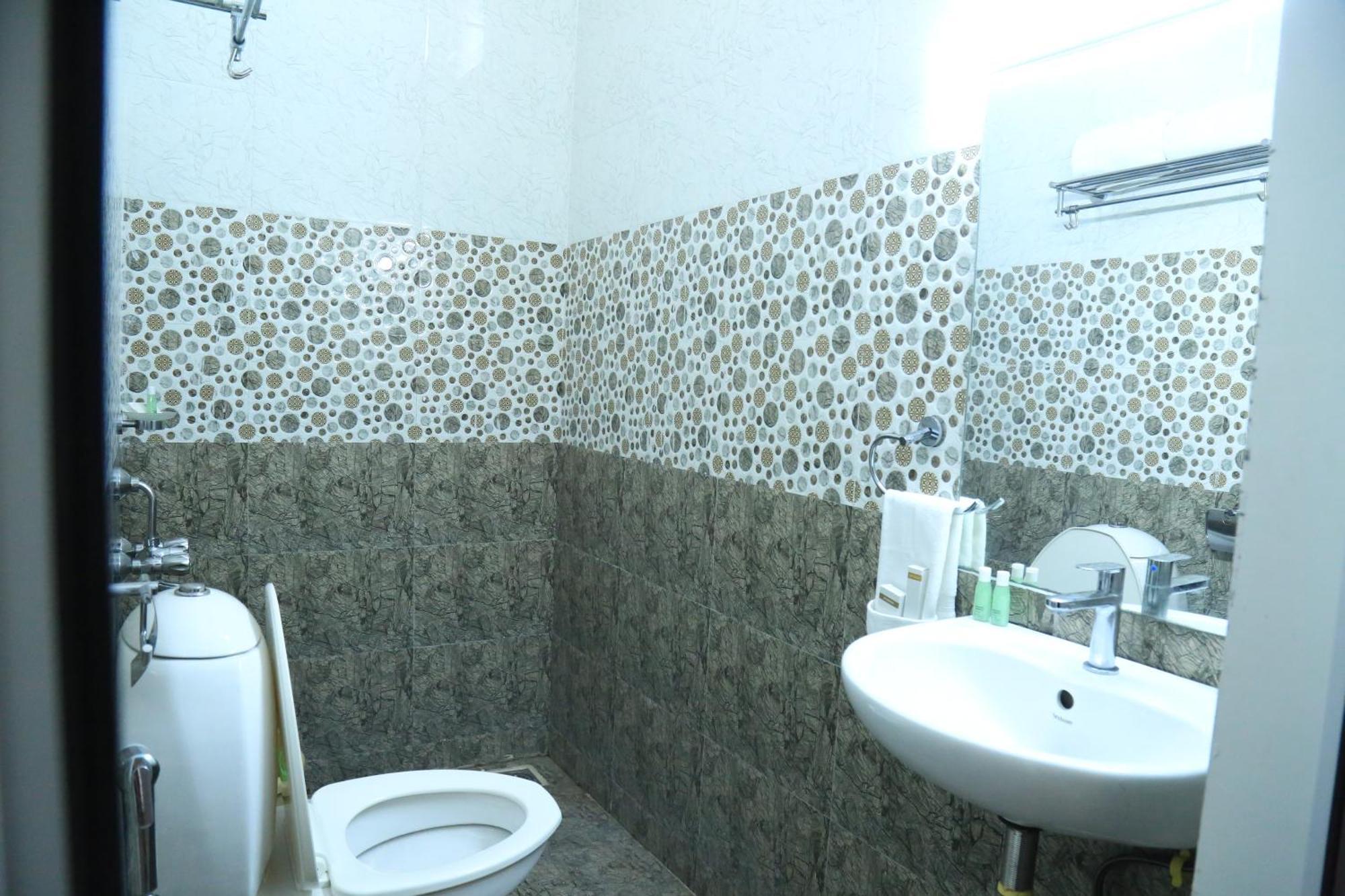 Christian Guest House Vellore Extérieur photo