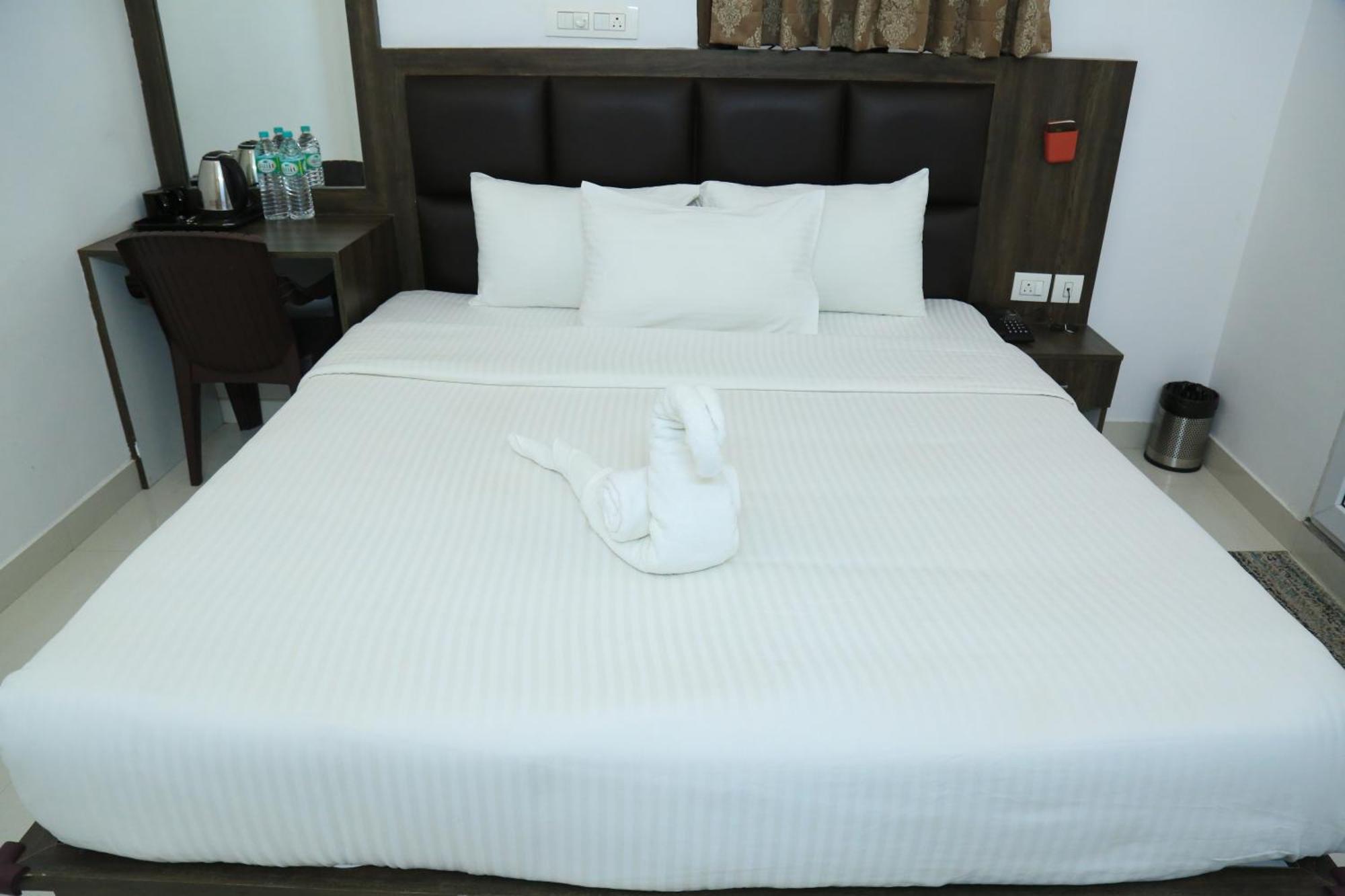 Christian Guest House Vellore Extérieur photo